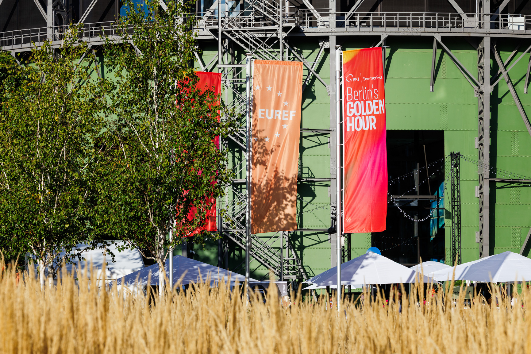 vbki_sommerfest_vaterblut_berlin_goldenhour_agentur_event_location
