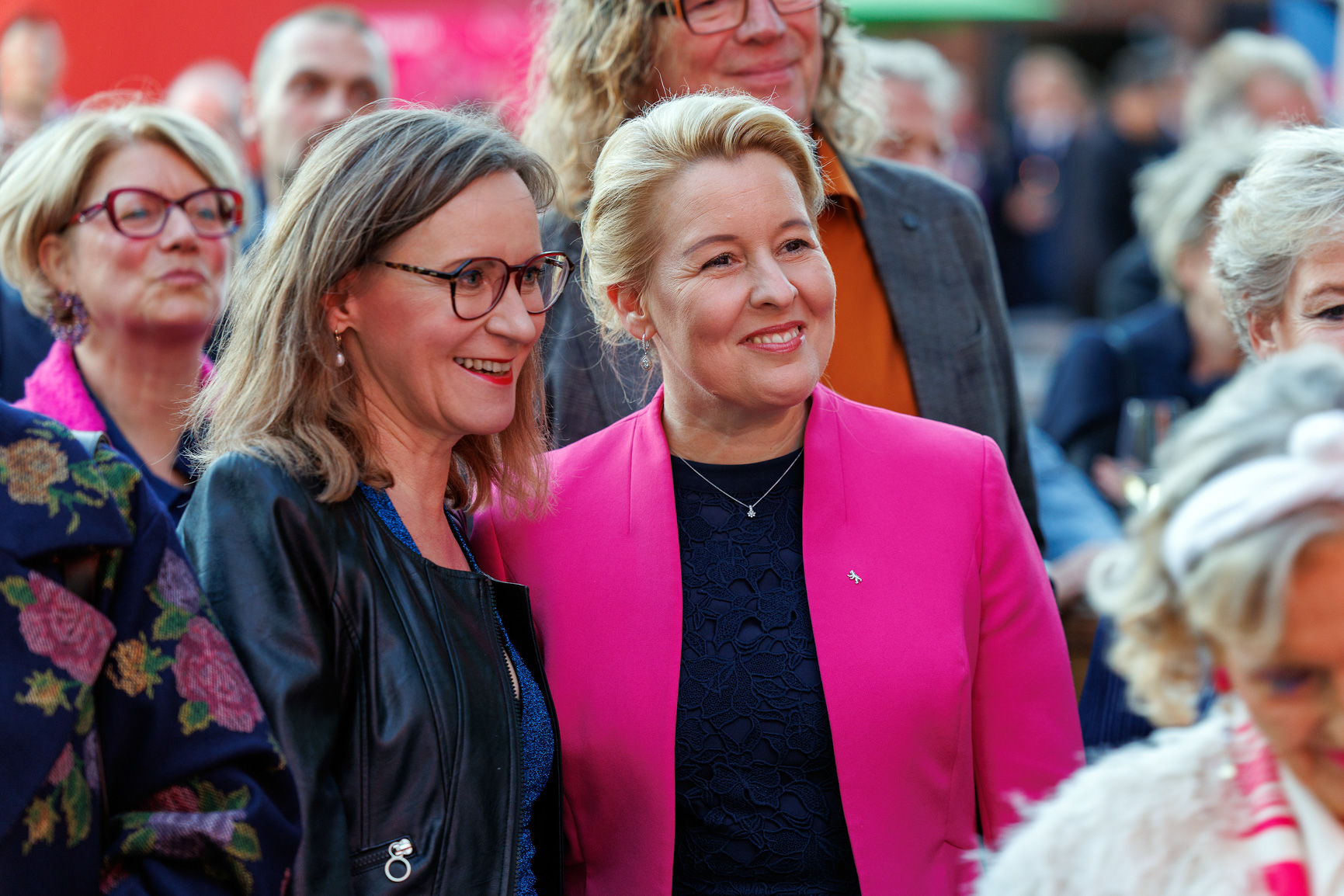 vbki_sommerfest_VATERBLUT_eurefcampus_agentur_Berlin_Franziska Giffey_sigrid nikutta
